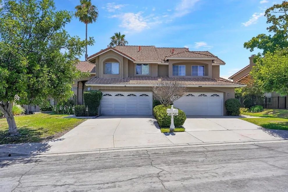 Unit for sale at 6025 E Hackamore Lane, Anaheim, CA 92807