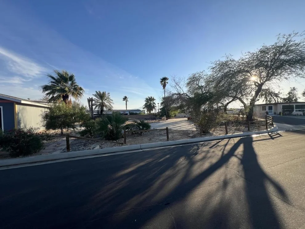 Unit for sale at 69240 Parkside Drive, Desert Hot Springs, CA 92241