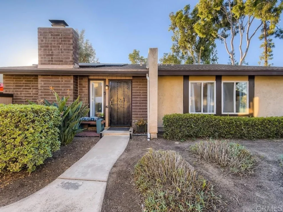 Unit for sale at 10086 Nuerto Ln, Spring Valley, CA 91977