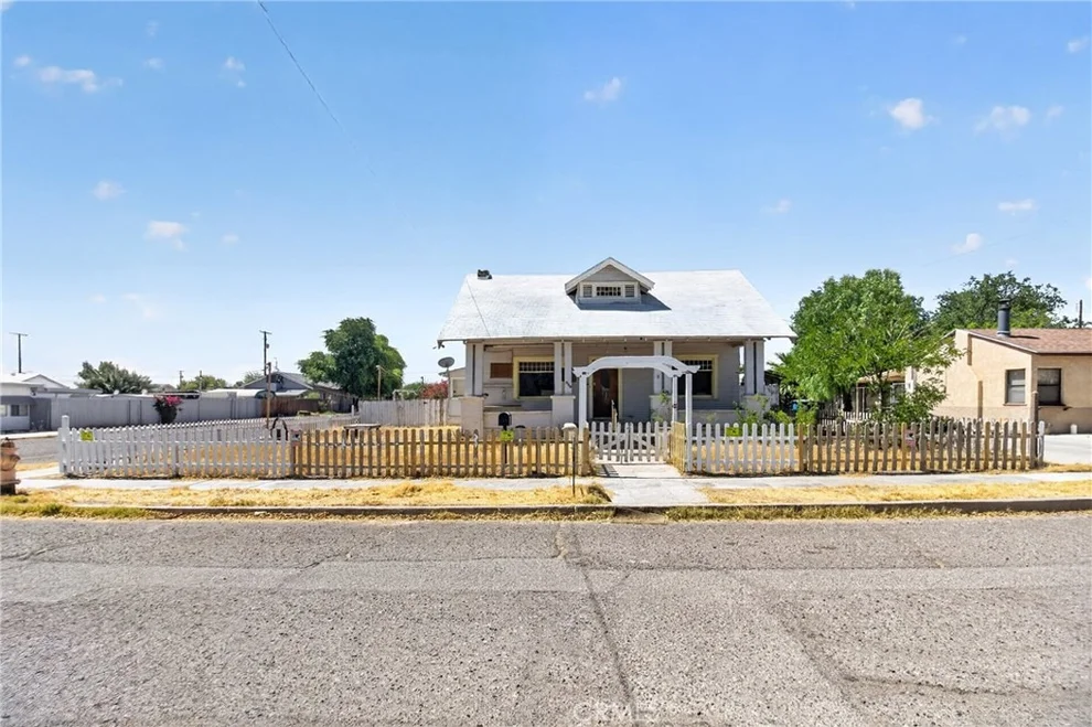 Unit for sale at 203 Walnut Street, Needles, CA 92363