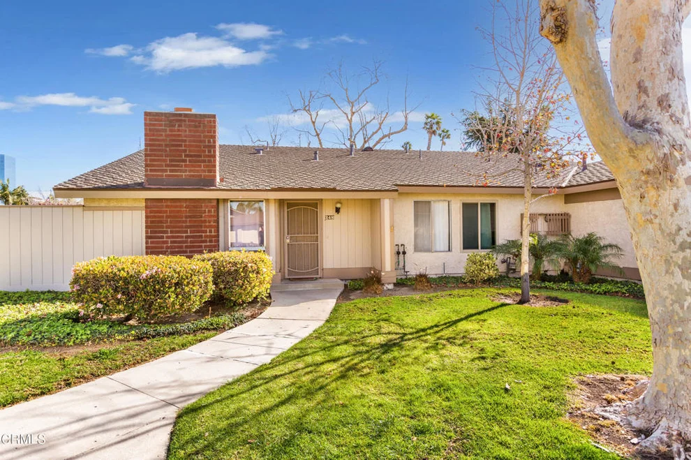 Unit for sale at 248 W Vineyard Avenue, Oxnard, CA 93036