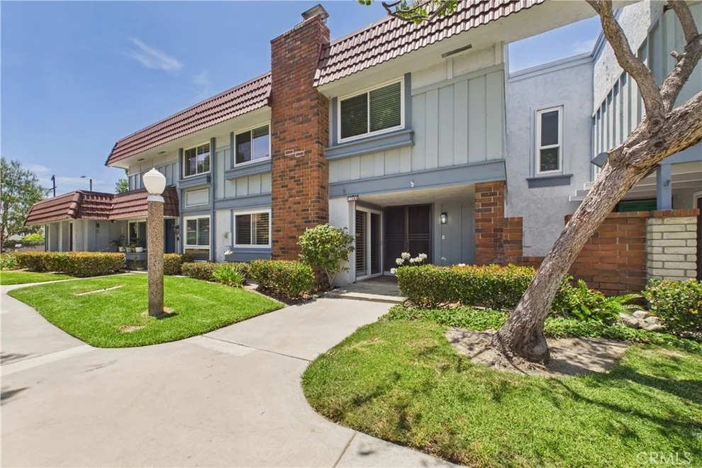 Unit for sale at 11466 Shippigan Way, Cypress, CA 90630