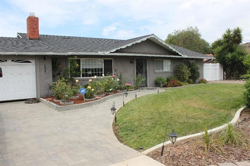 Unit for sale at 124 Terrace Lane, San Marcos, CA 92069