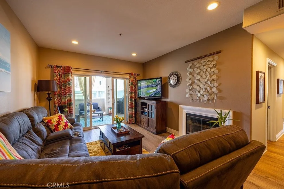 Unit for sale at 1516 Pacific Coast, Huntington Beach, CA 92648