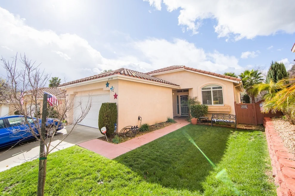 Unit for sale at 29718 Platanus Drive, Escondido, CA 92026
