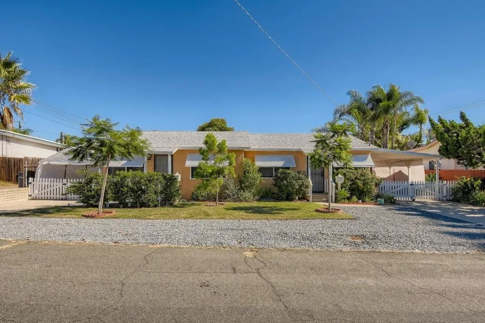 Unit for sale at 4729 31 Pomona Ave, La Mesa, CA 91942