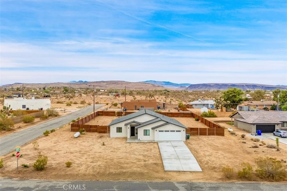 Unit for sale at 3848 Ruidosa Avenue, Yucca Valley, CA 92284