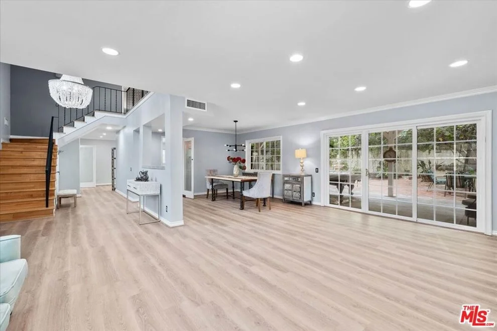 Unit for sale at 4635 Esparto Street, Woodland Hills, CA 91364