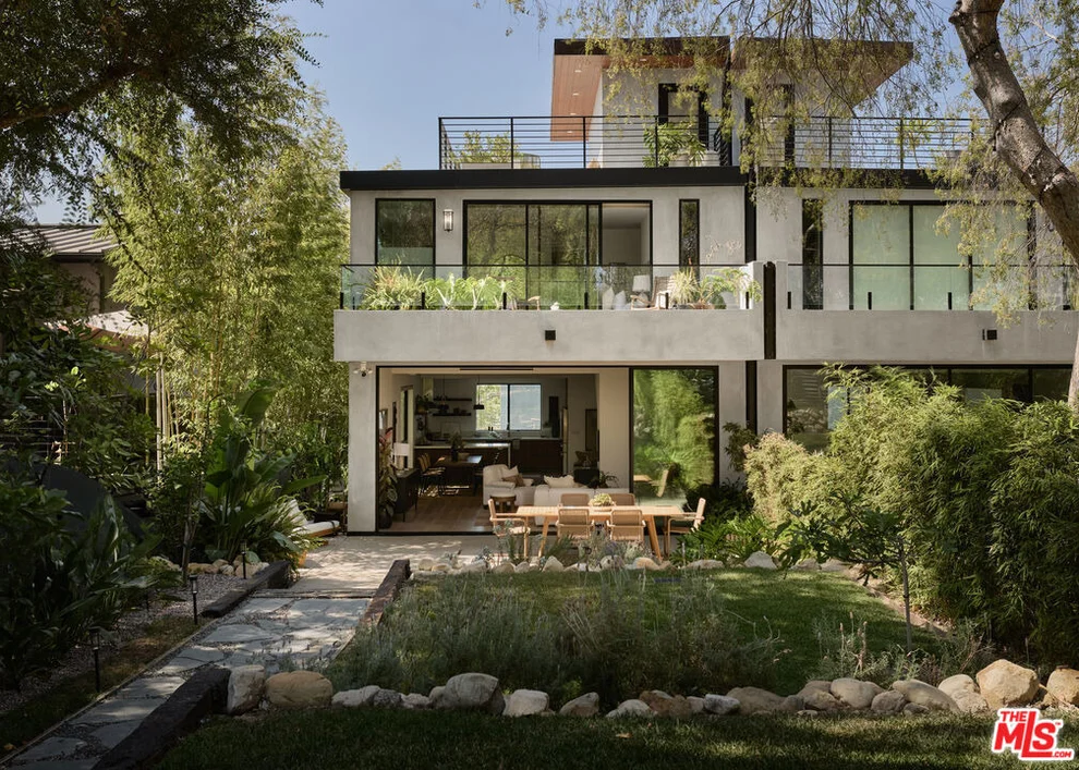Unit for sale at 2917 1/2 Avenel Terrace, Los Angeles, CA 90039