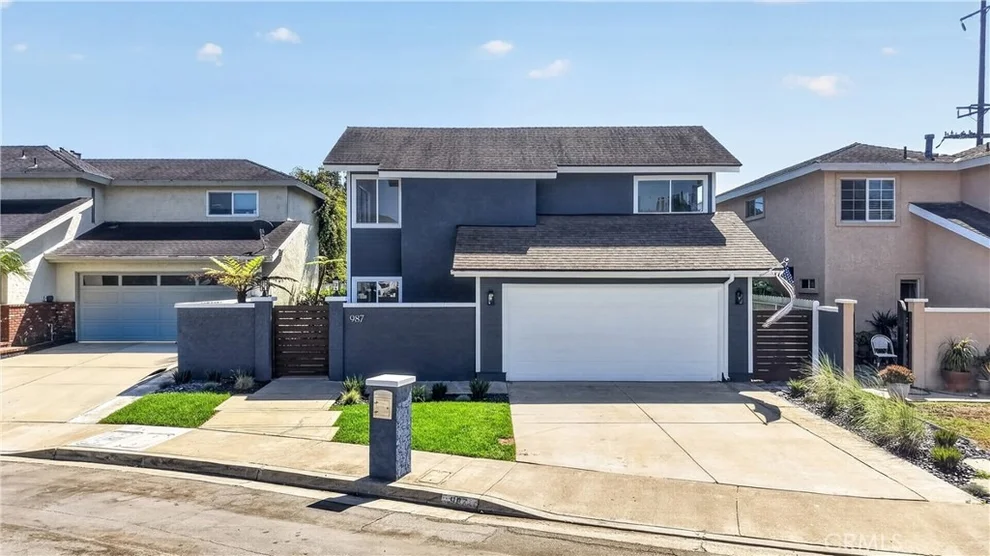 Unit for sale at 987 Modjeska, Costa Mesa, CA 92627