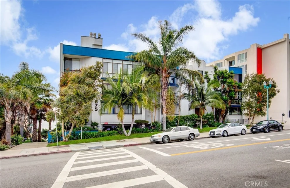 Unit for sale at 575 Esplanade, Redondo Beach, CA 90277