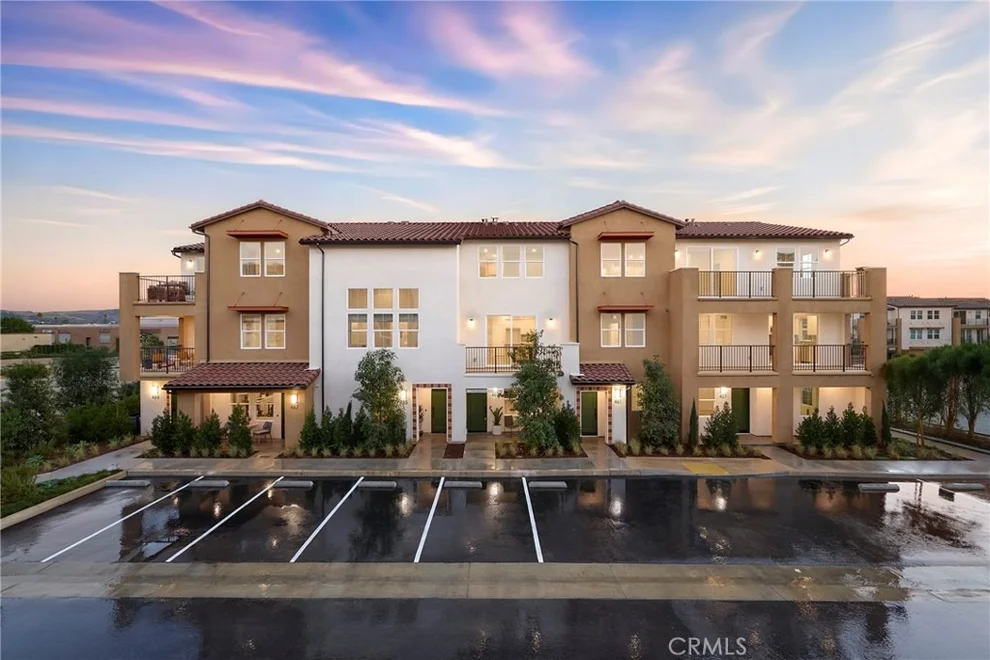 Unit for sale at 425 Paradiso Place, Covina, CA 91723