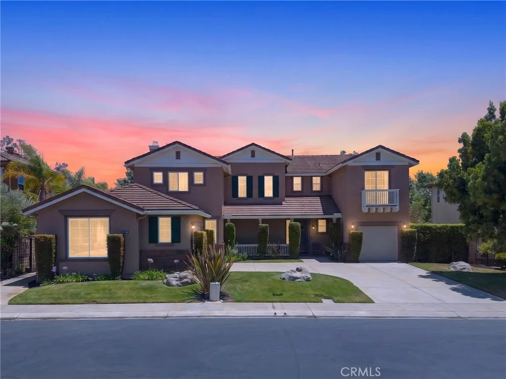 Unit for sale at 2332 Douglaston, Escondido, CA 92026