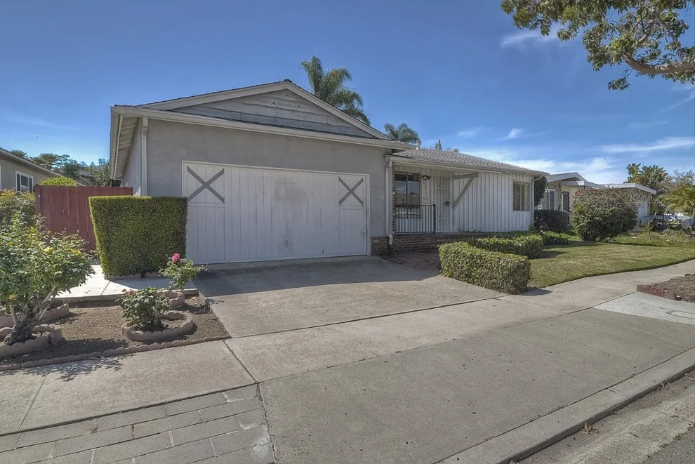 Unit for sale at 4932 Hidalgo Ave., San Diego, CA 92117