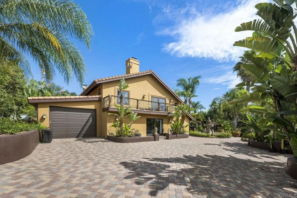 Unit for sale at 4056 Valle del Sol, Bonsall, CA 92003
