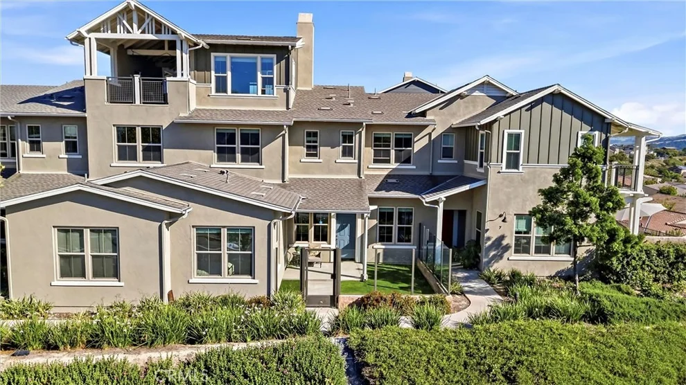 Unit for sale at 5 Promesa, Rancho Mission Viejo, CA 92694