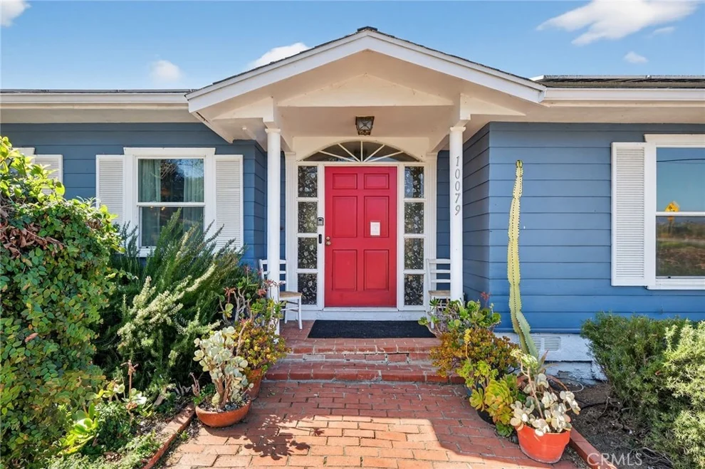 Unit for sale at 10079 W Lilac Road, Escondido, CA 92026