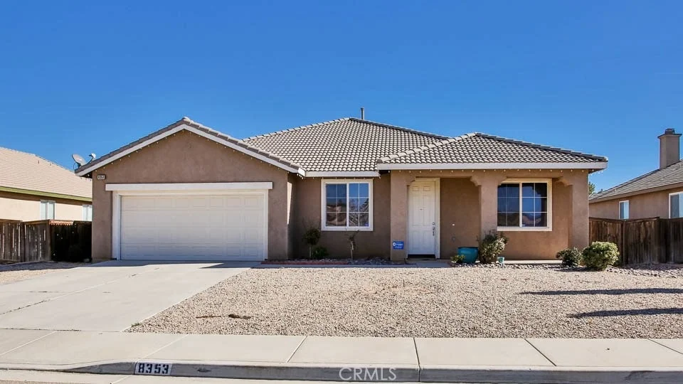 Unit for sale at 8353 Sweetwater Avenue, Hesperia, CA 92344