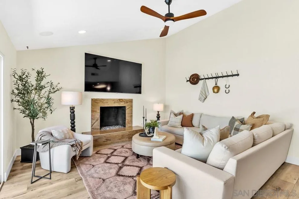 Unit for sale at 12308 Fronsac street, San Diego, CA 92131