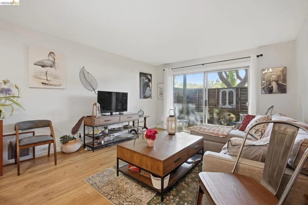 Unit for sale at 4081 Clayton Rd., Concord, CA 94521