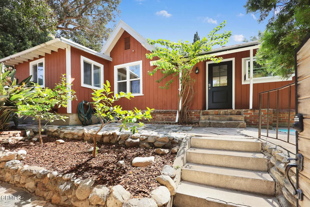 Unit for sale at 2720 Cunard Street, Los Angeles, CA 90065
