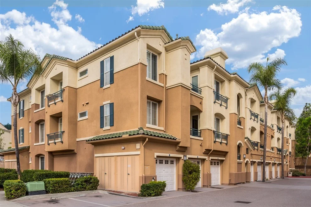 Unit for sale at 12358 Carmel Country Rd, San Diego, CA 92130