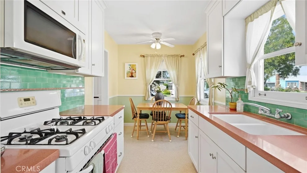 Unit for sale at 1320 N Kenwood, Burbank, CA 91505