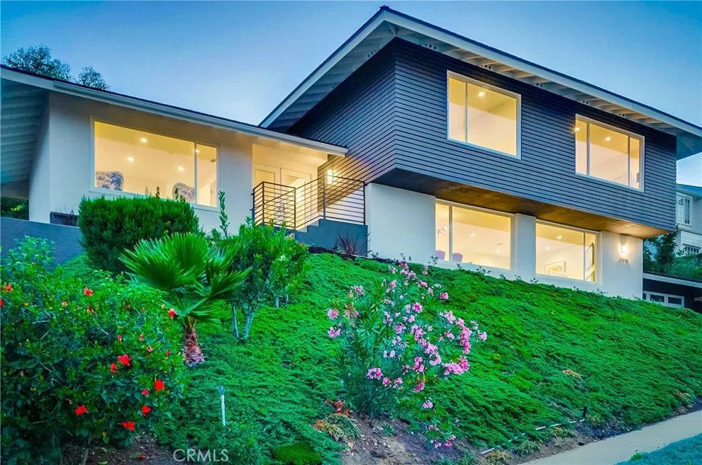 Unit for sale at 29948 Knoll View Drive, Rancho Palos Verdes, CA 90275