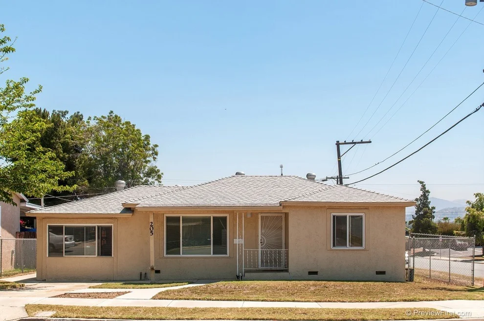 Unit for sale at 205 El Monte Rd, El Cajon, CA 92020