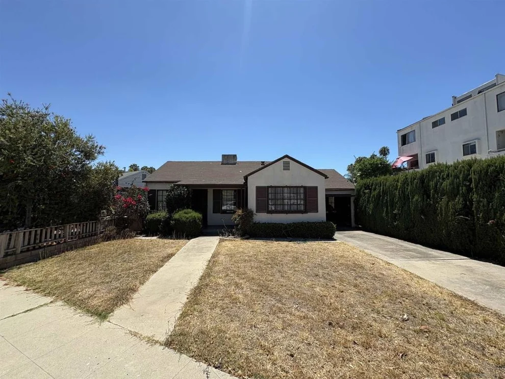 Unit for sale at 4592 Contour Blvd, San Diego, CA 92115