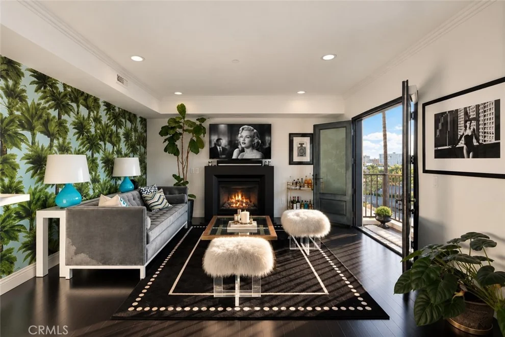 Unit for sale at 718 N Croft Avenue, West Hollywood, CA 90069