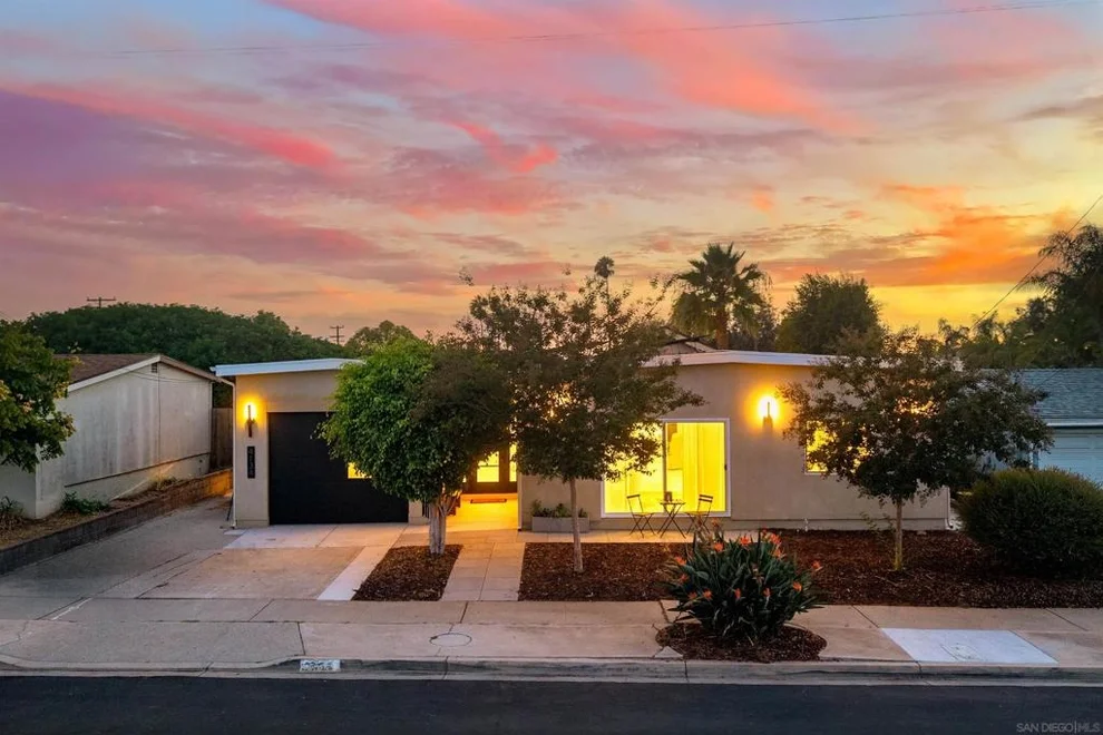 Unit for sale at 4134 Epanow, San Diego, CA 92117