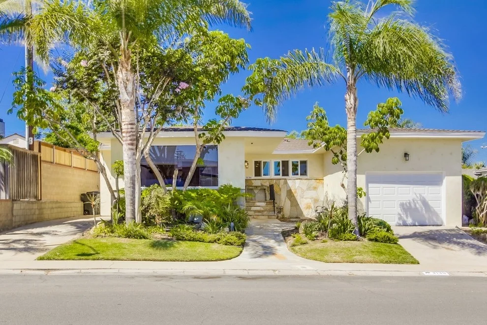 Unit for sale at 3136 N Evergreen, San Diego, CA 92110