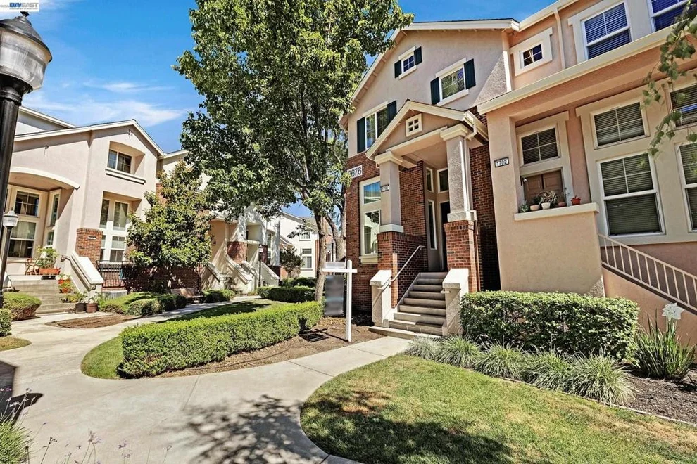 Unit for sale at 2676 3Rd St, Livermore, CA 94550