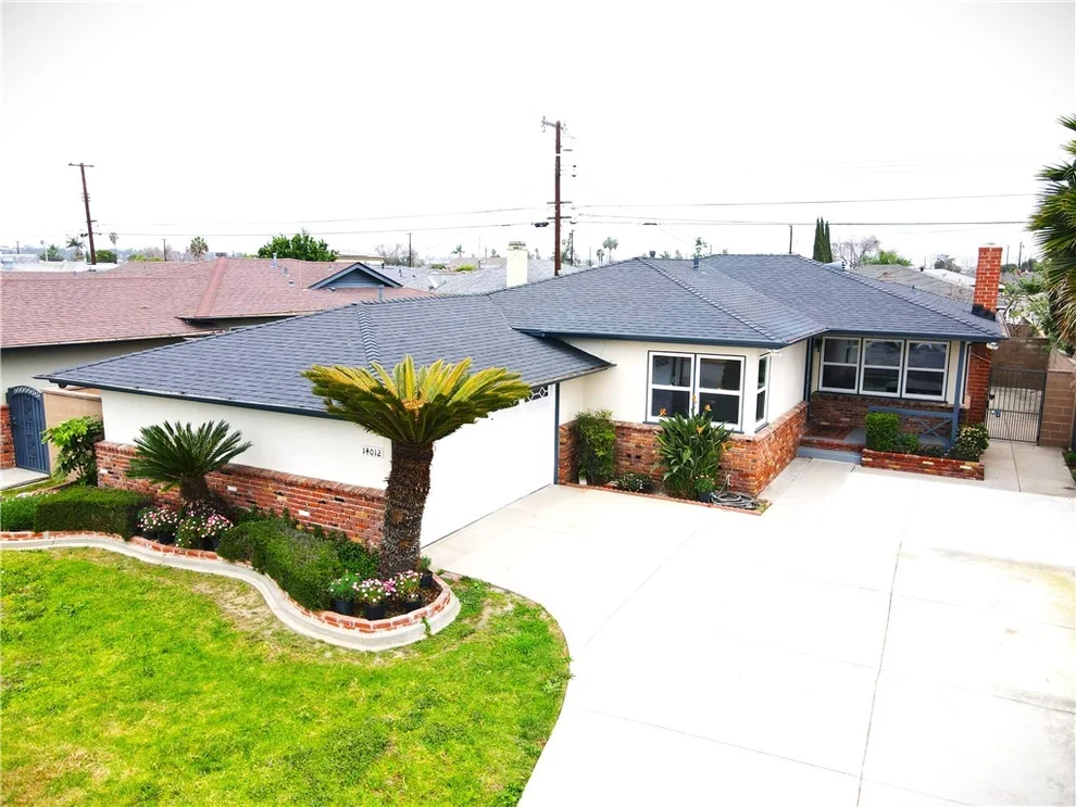 Unit for sale at 14012 S Wilkie, Gardena, CA 90249