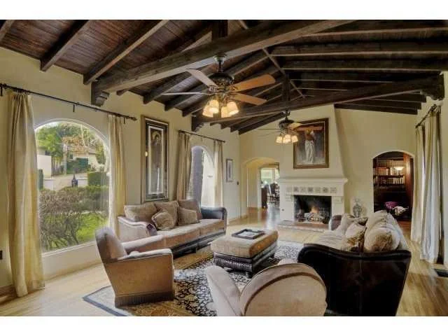Unit for sale at 4625 Calavo Drive, La Mesa, CA 91941