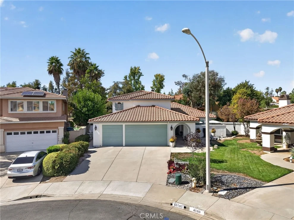 Unit for sale at 40165 Corte Flamenco, Murrieta, CA 92562
