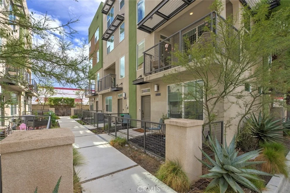 Unit for sale at 17614 Garden House, Bellflower, CA 90706
