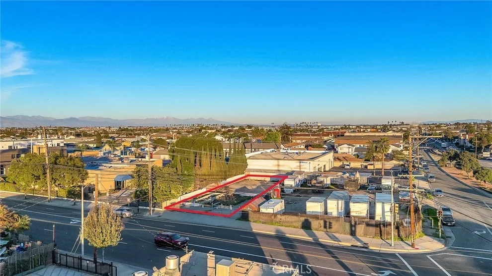Unit for sale at 16518 S Normandie Avenue, Gardena, CA 90247