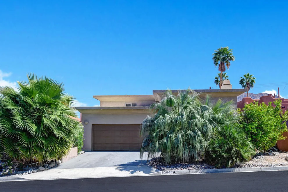 Unit for sale at 53660 Avenida Juarez, La Quinta, CA 92253