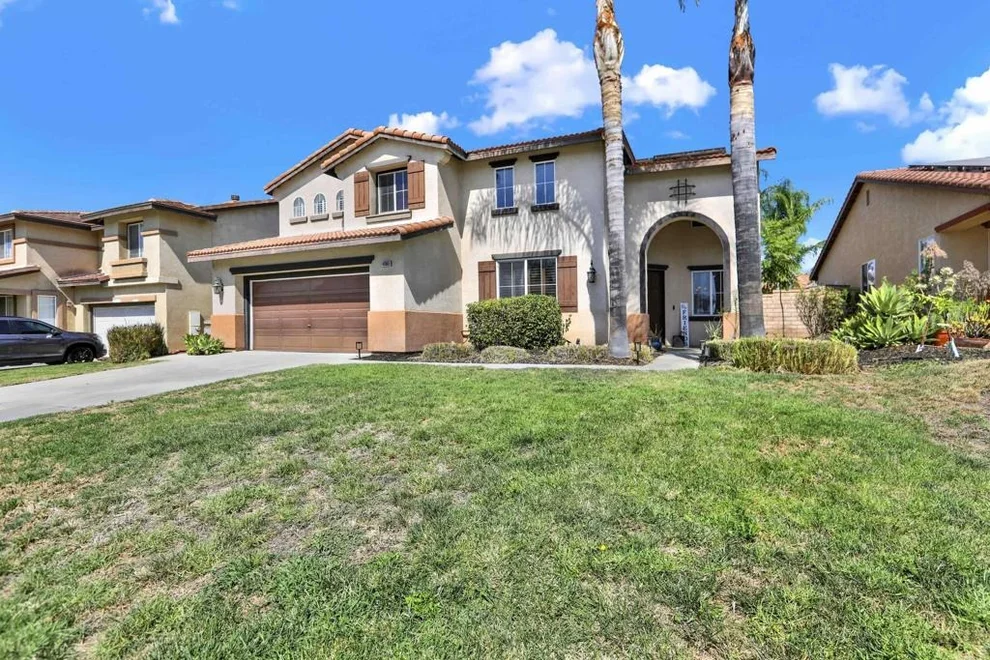 Unit for sale at 40865 Robards Way, Murrieta, CA 92562