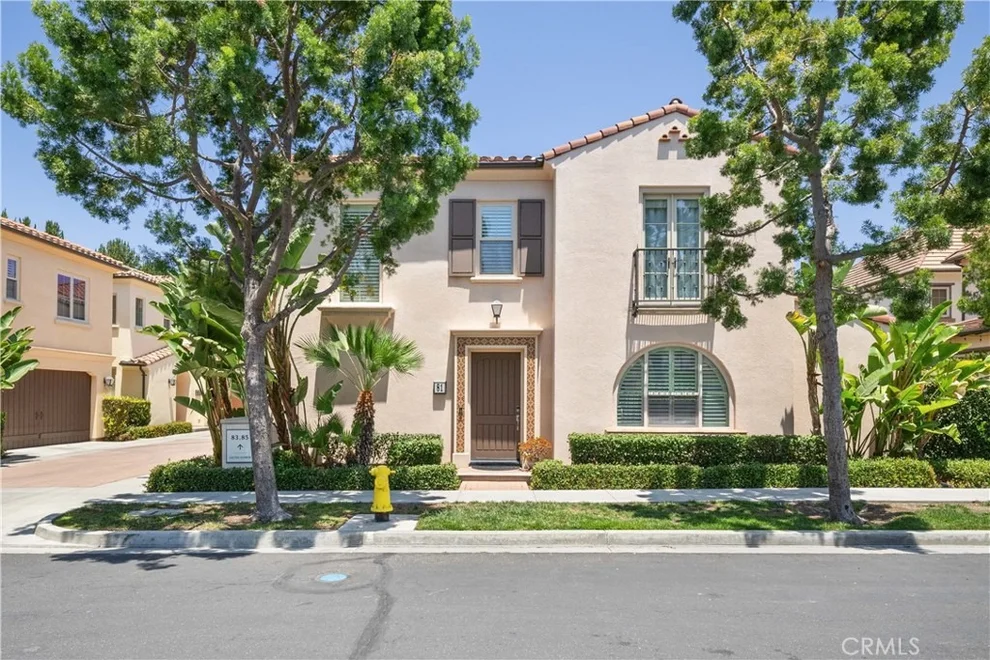 Unit for sale at 81 Cactus Flower, Irvine, CA 92620