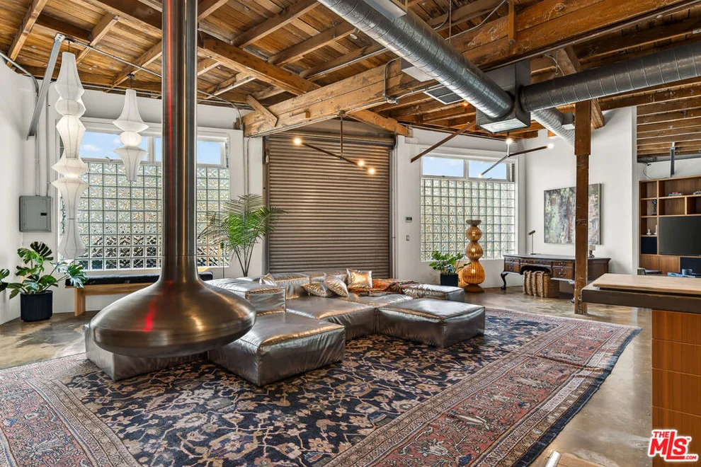 Unit for sale at 122 Mildred Avenue, Venice, CA 90291