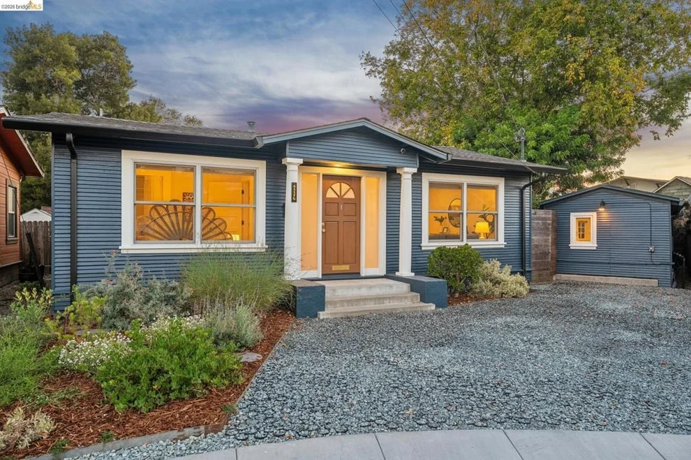 Unit for sale at 4117 Penniman Ct #G, Oakland, CA 94619