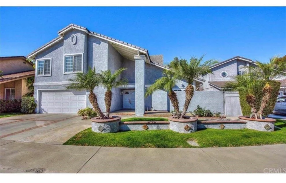 Unit for sale at 15 Mariposa, Irvine, CA 92604