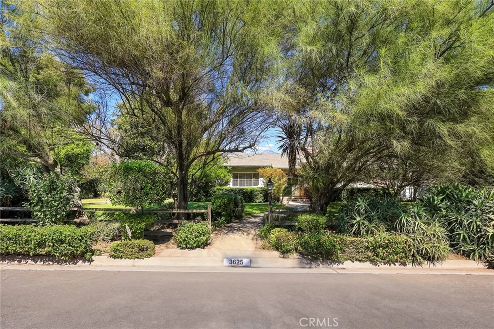 Unit for sale at 3625 Lombardy, Pasadena, CA 91107
