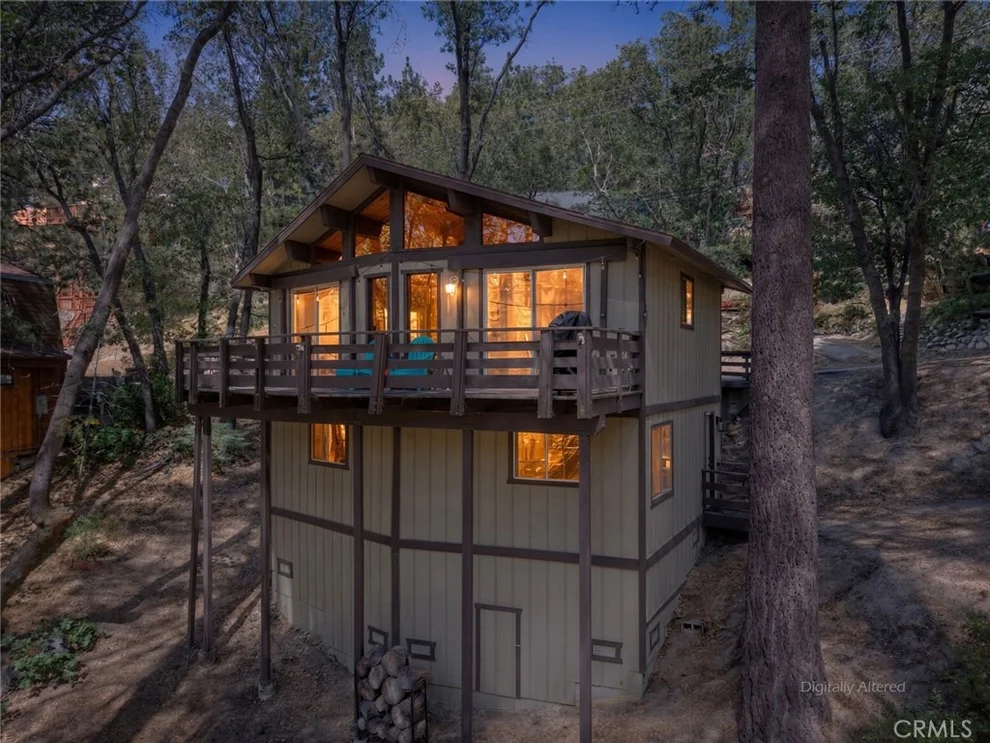 Unit for sale at 32904 Canyon Drive, Green Valley Lake, CA 92341