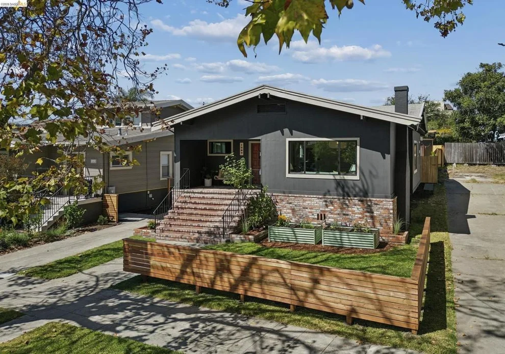Unit for sale at 1507 Marin Ave, Albany, CA 94706