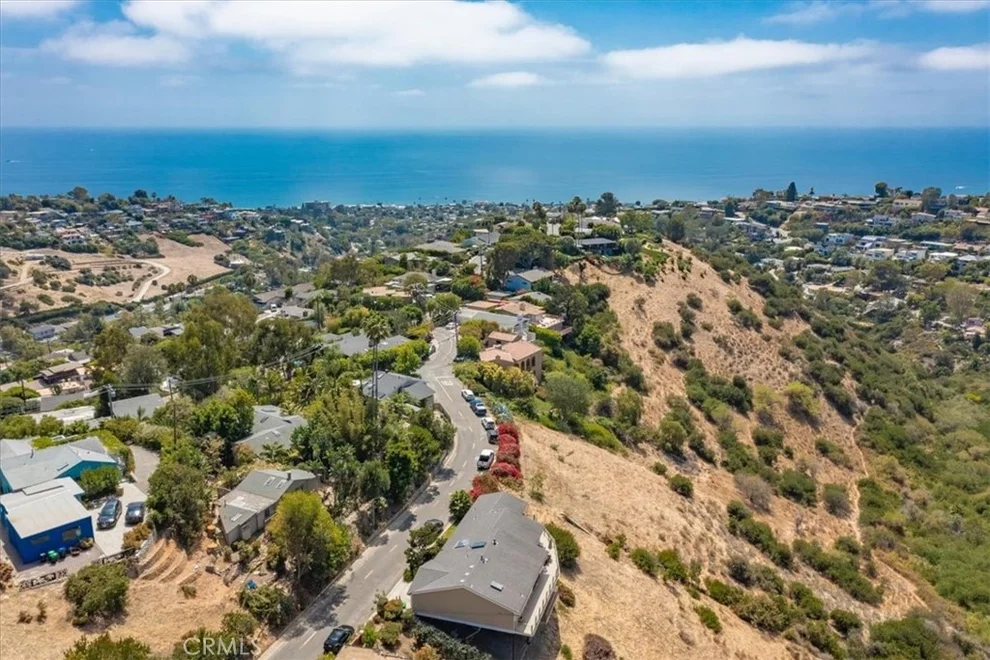 Unit for sale at 1477 Cerritos- 1577 Morningside, Laguna Beach, CA 92651