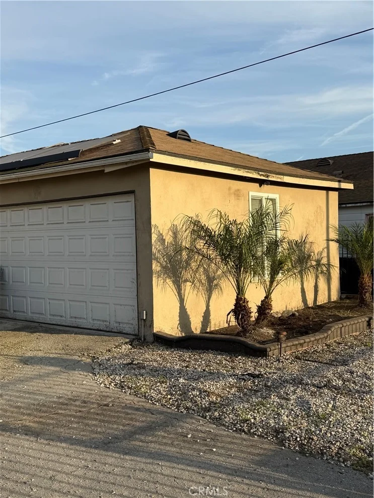 Unit for sale at 1608 N Grape, Compton, CA 90222
